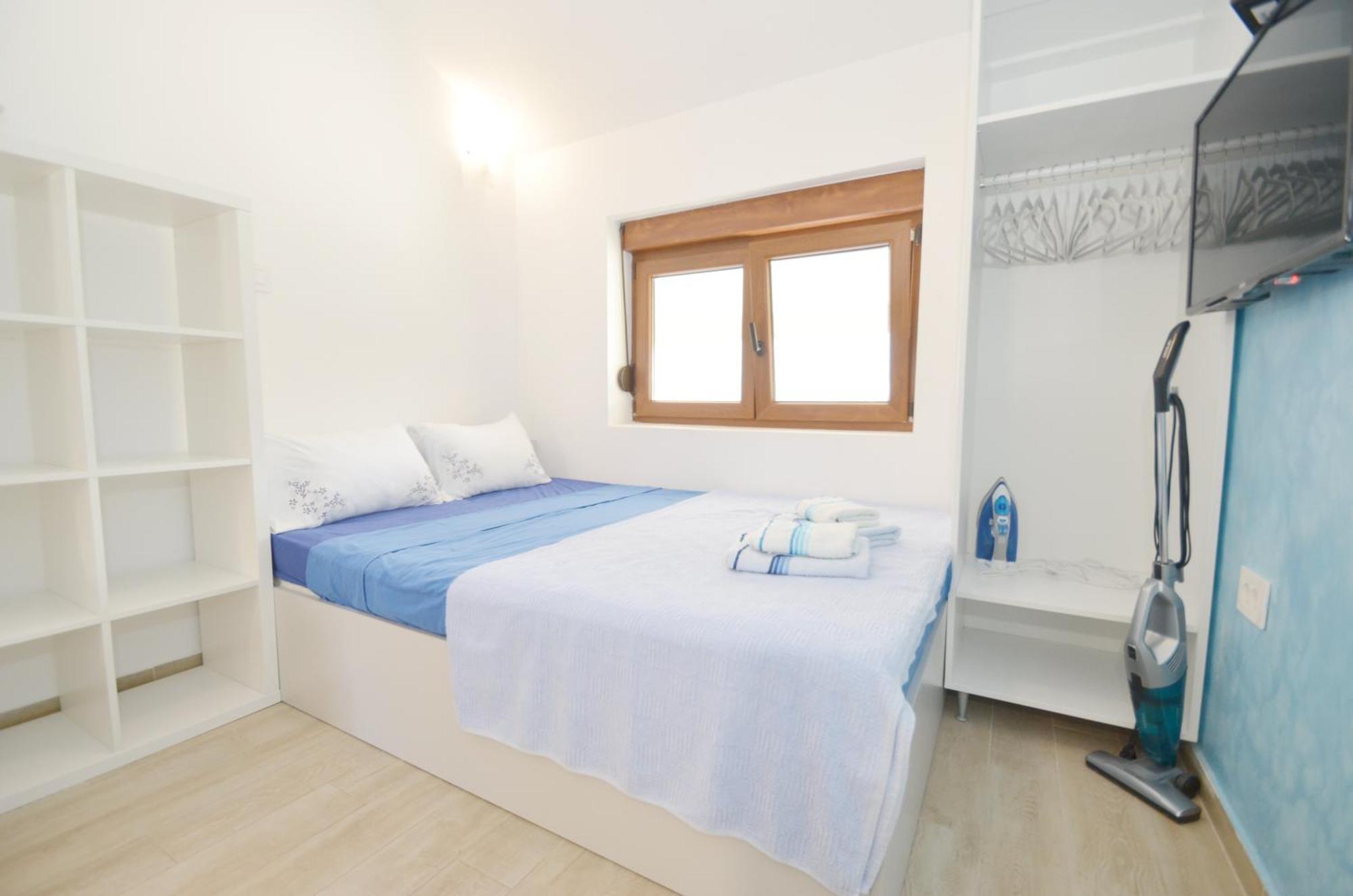 Trojanovic Apartments ティヴァト エクステリア 写真